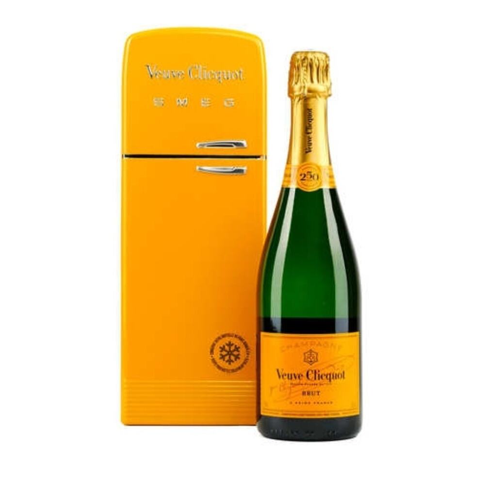 RARE Limited Addition 250 Years Veuve Clicquot SMEG Champagne Cooler Fridge Box - Picture 2 of 10